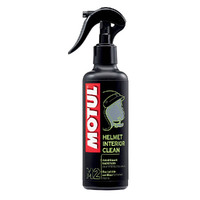 MOTUL M2 HELMET INTERIOR CLEAN 250ML (DG3.3 - UN1987)