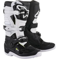 WOMENS TECH 3 | BLACK WHITE (0012) / 06