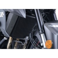 R&G RADIATOR GUARD SUZ GSR750 11 (COLOUR:BLACK)